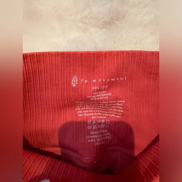 Free People Movement High Rise Good Karma Red X-Small/ Small Leggings. ❤️⚡️ - Picture 5 of 5